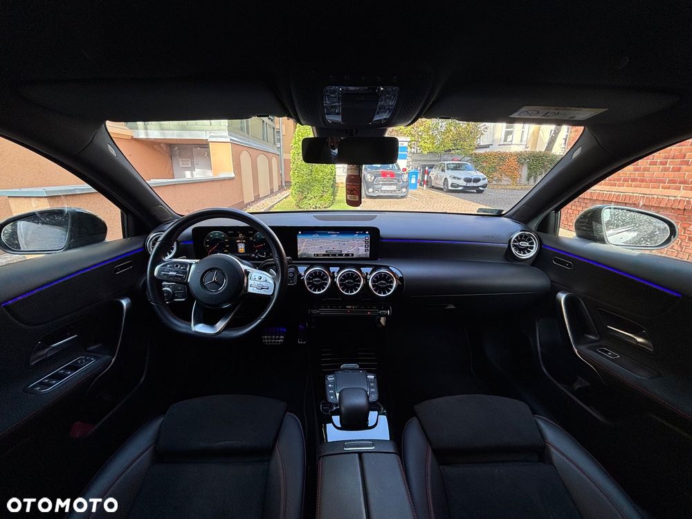 Mercedes-Benz Klasa A 200 AMG Line 7G-DCT - 8