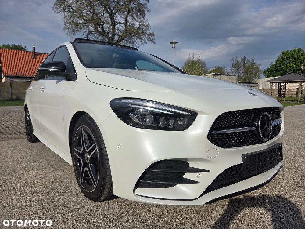 Mercedes-Benz Klasa B 220 d 4Matic 8G-DCT AMG Line - 1