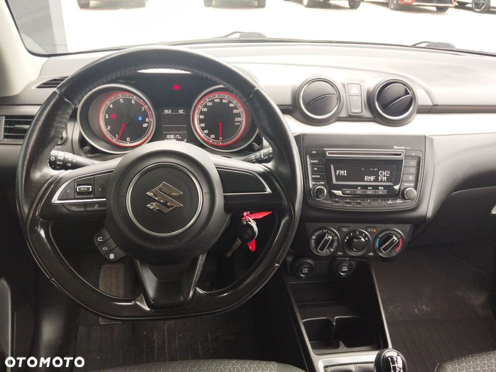 Suzuki Swift - 13