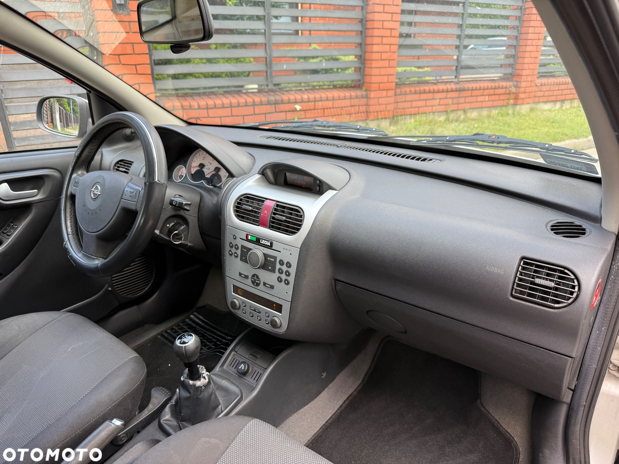 Opel Corsa 1.2 16V Cosmo - 7