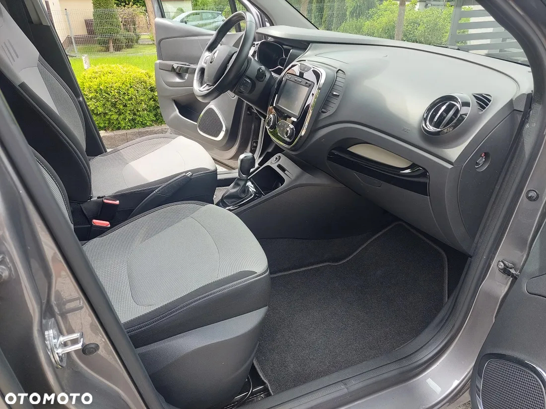 Renault Captur 1.2 Energy TCe Initiale Paris EDC - 14