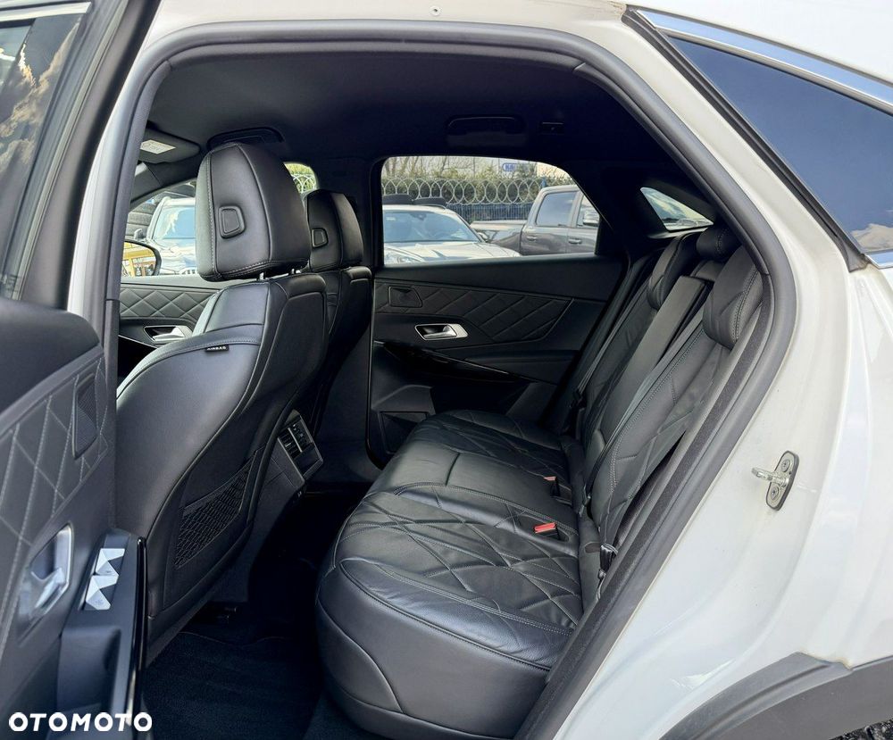 DS Automobiles DS 7 Crossback 1.6 E-Tense Rivoli - 10