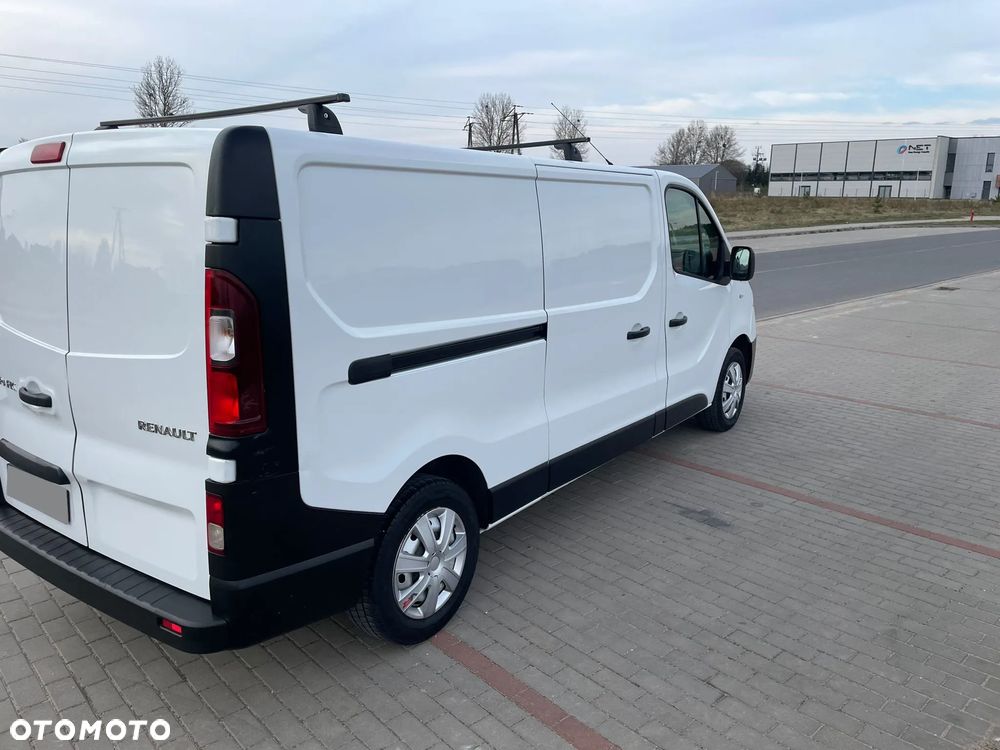 Renault Trafic - 14