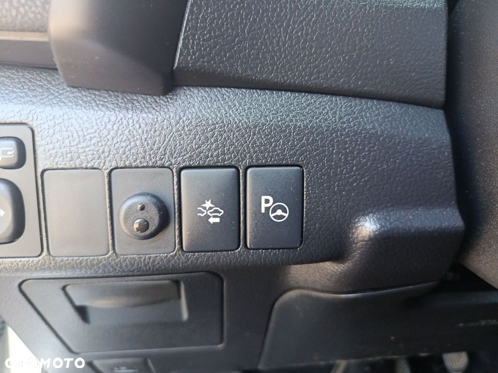 Toyota Auris - 22