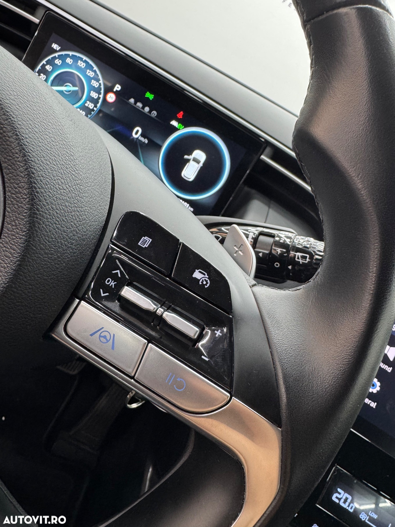 Hyundai Tucson PHEV 1.6 l 265 CP 4WD 6AT Luxury - 10