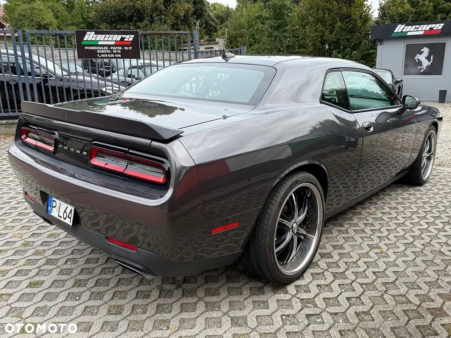Dodge Challenger Automatik R/T Plus - 6