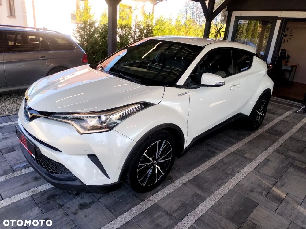 Toyota C-HR 1.8 Hybrid Executive - 1