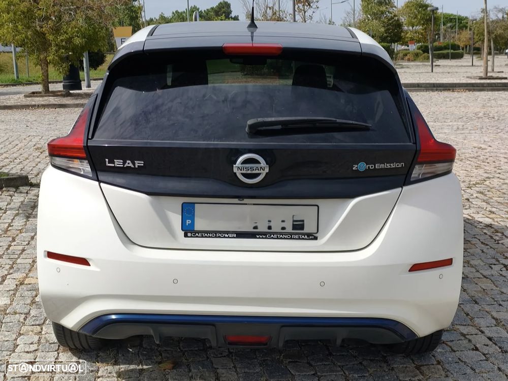 Nissan Leaf - 6