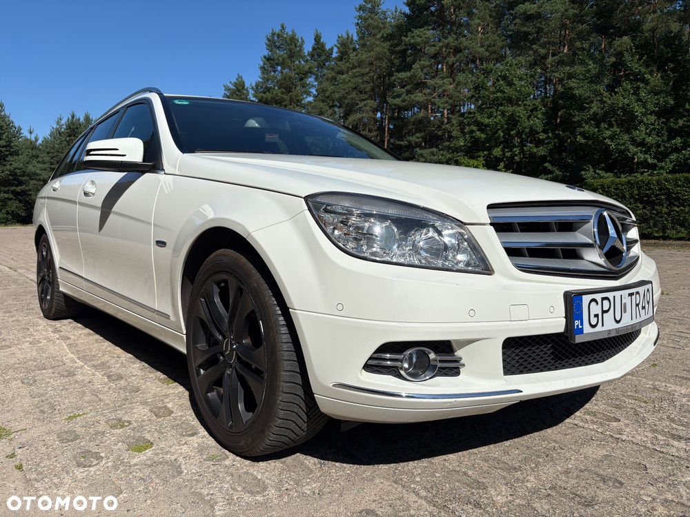 Mercedes-Benz Klasa C 180 Kompressor Automatik BlueEFFICIENCY Avantgarde - 28