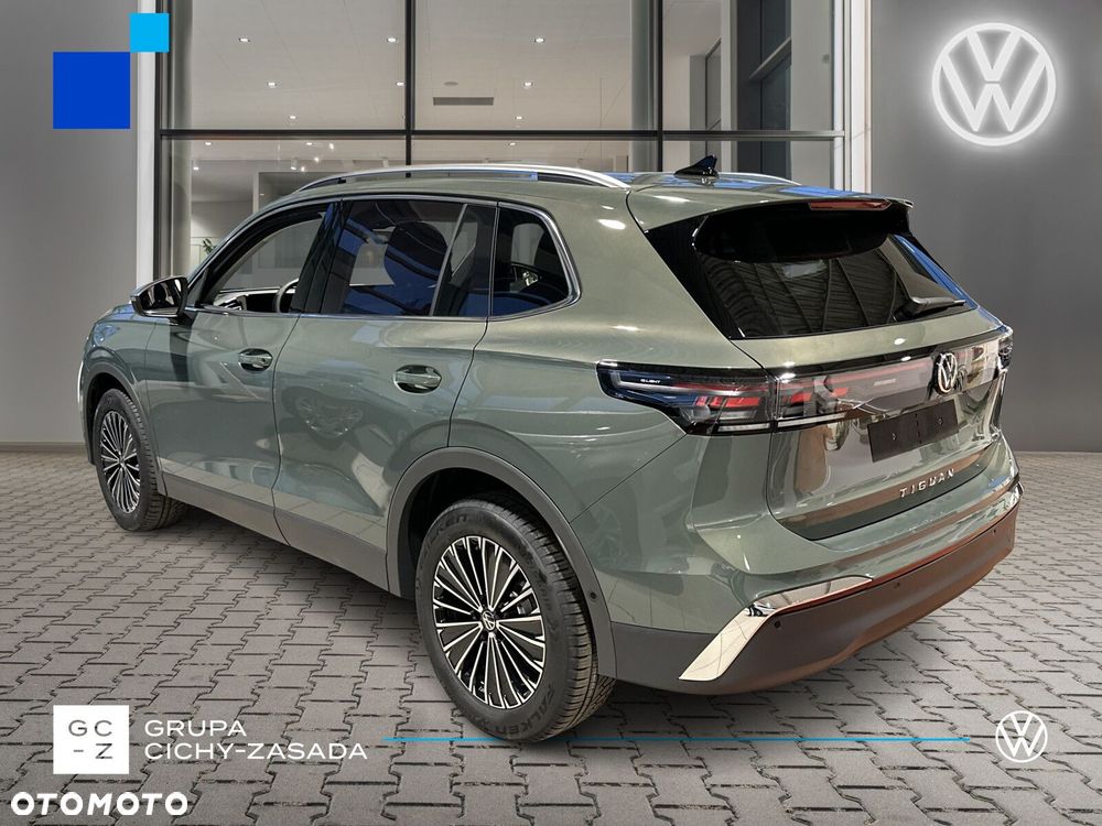 Volkswagen Tiguan - 3