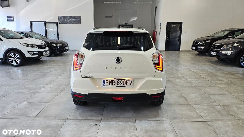 SsangYong/KGM Tivoli 1.6 E-XDI Sapphire - 12