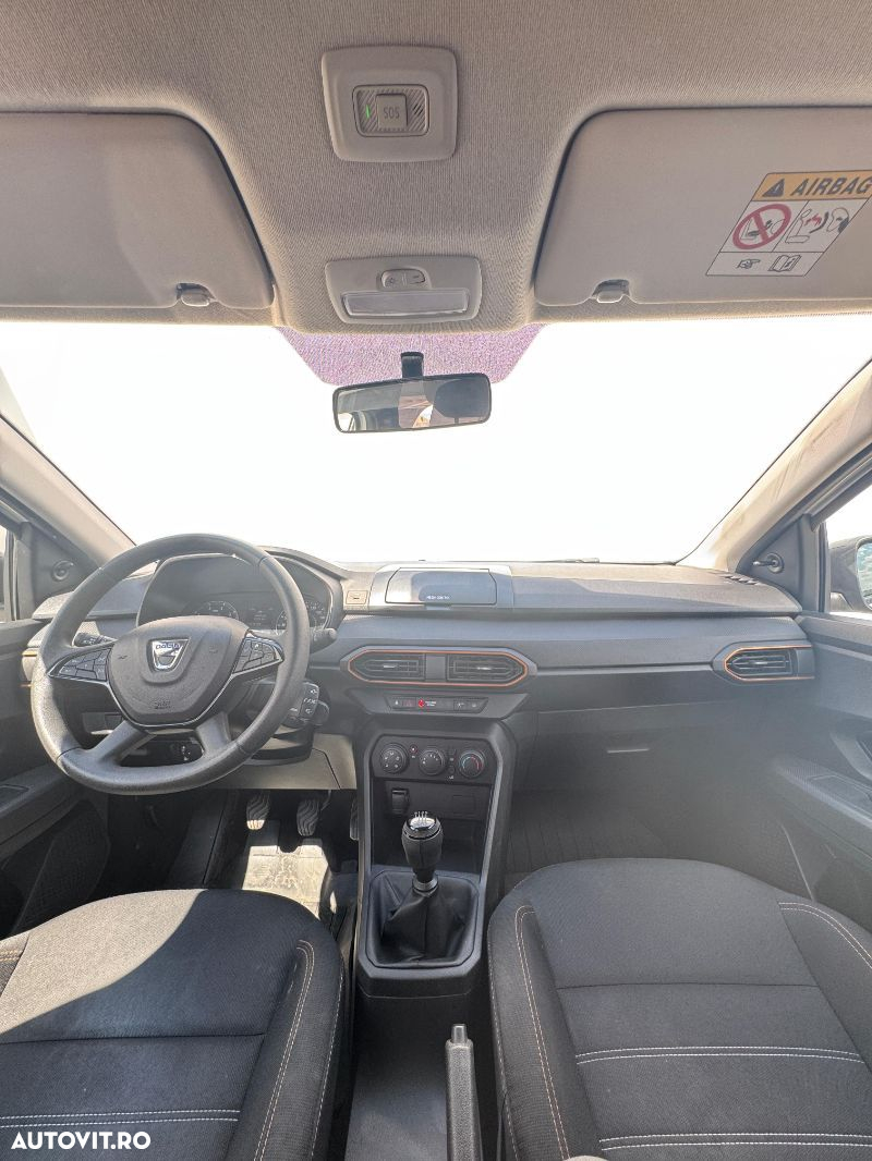 Dacia Sandero - 10