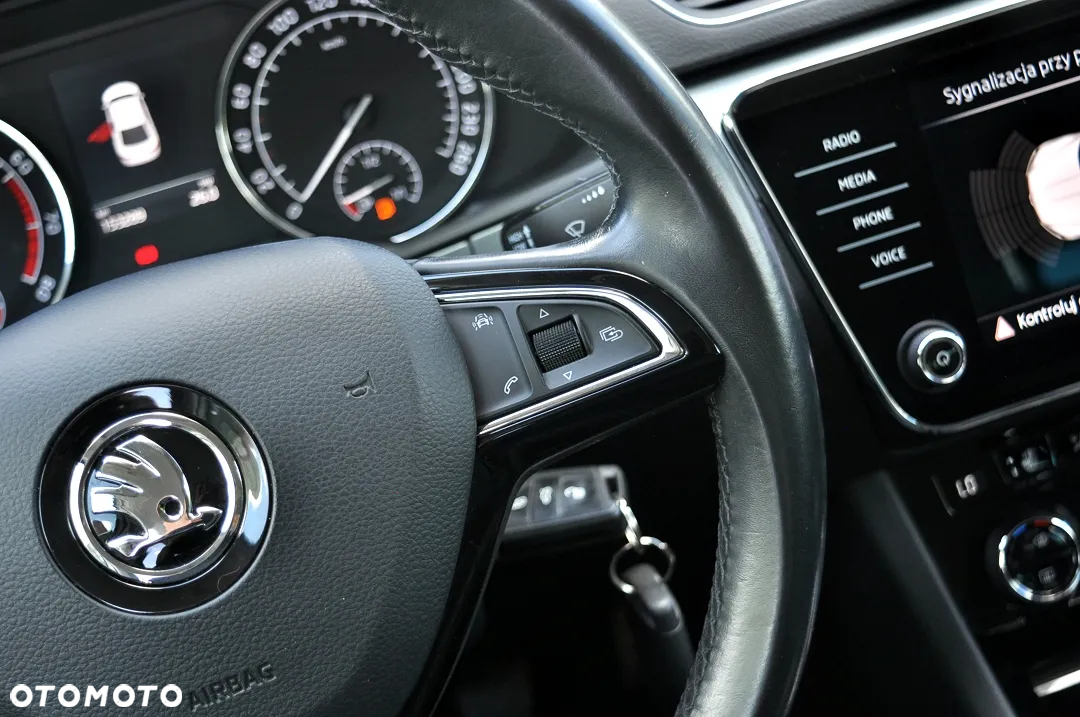 Skoda Superb 1.4 TSI ACT Style - 25