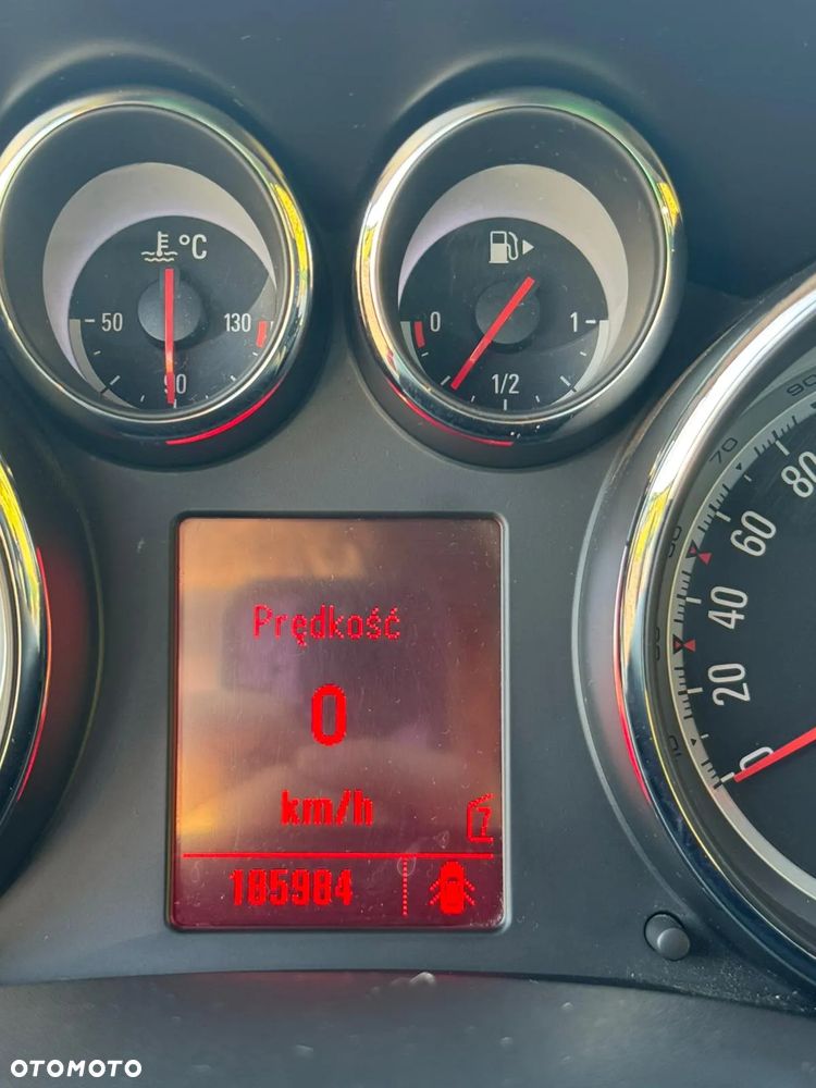 Opel Astra 1.4 Turbo Sport - 8