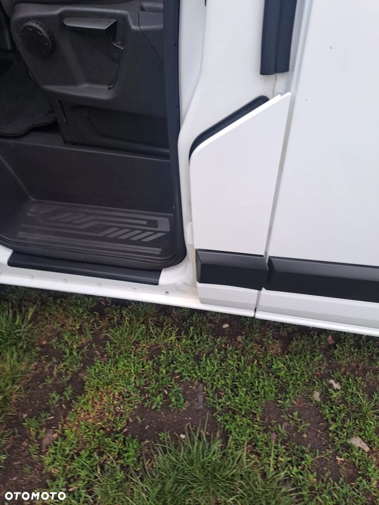 Ford Transit Custom - 14