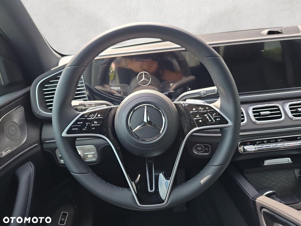 Mercedes-Benz GLE - 15