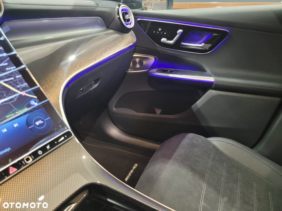 Mercedes-Benz GLC - 18