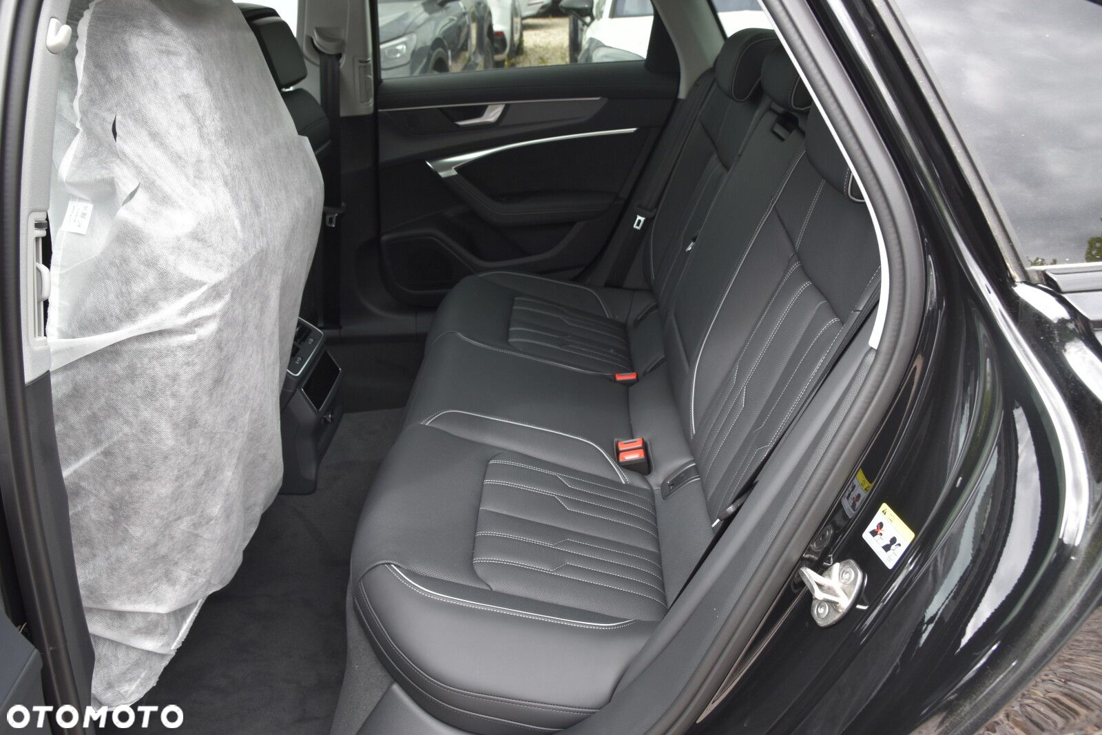 Audi A6 - 6