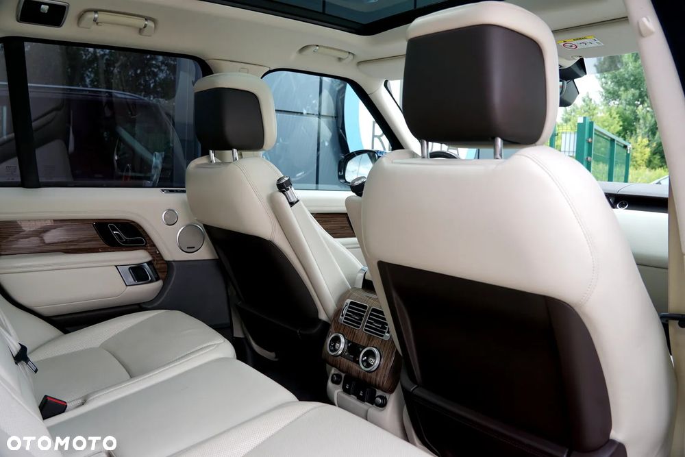 Land Rover Range Rover 3.0 SD V6 Vogue - 28