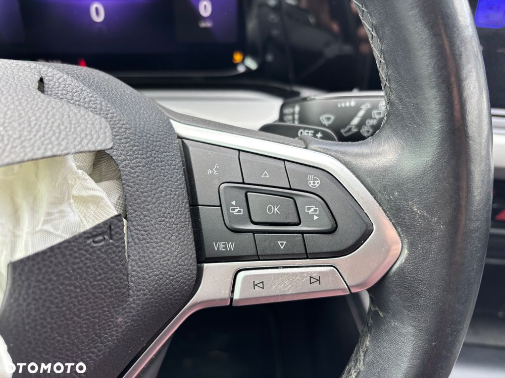 Volkswagen Golf - 17