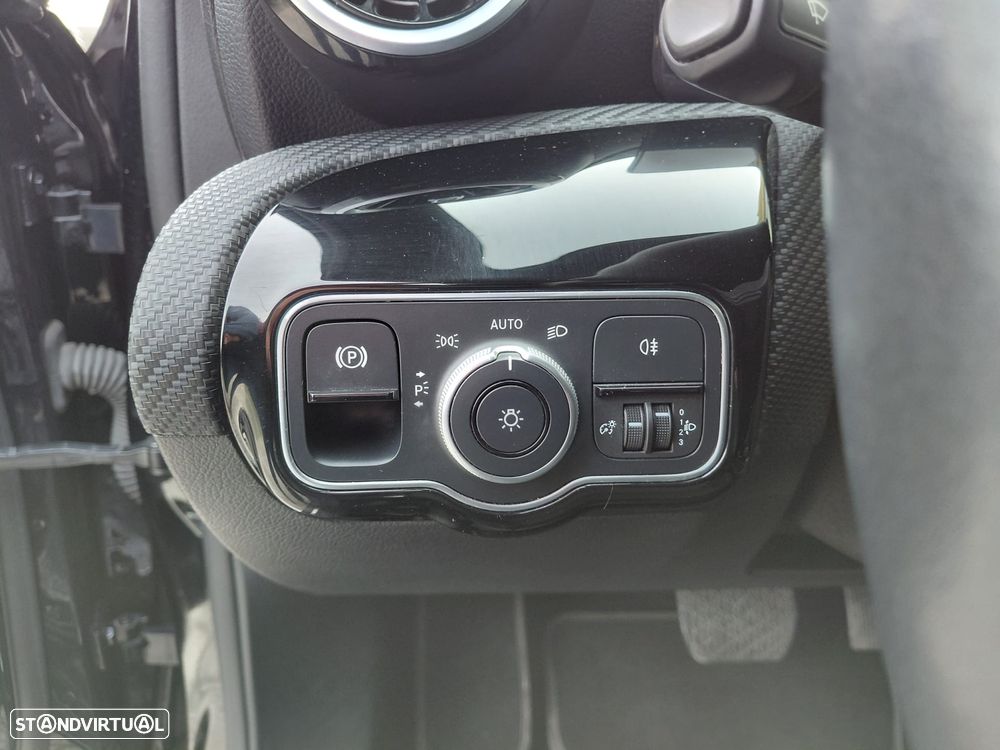 Mercedes-Benz A 180 d Style Plus Aut. - 10