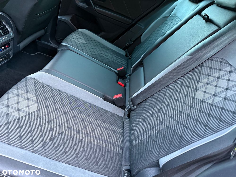 Volkswagen Tiguan 1.5 TSI OPF DSG R-Line - 40