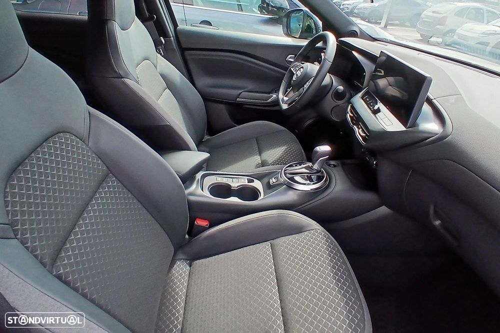 Nissan Juke 1.6 Hybrid N-Connecta - 13