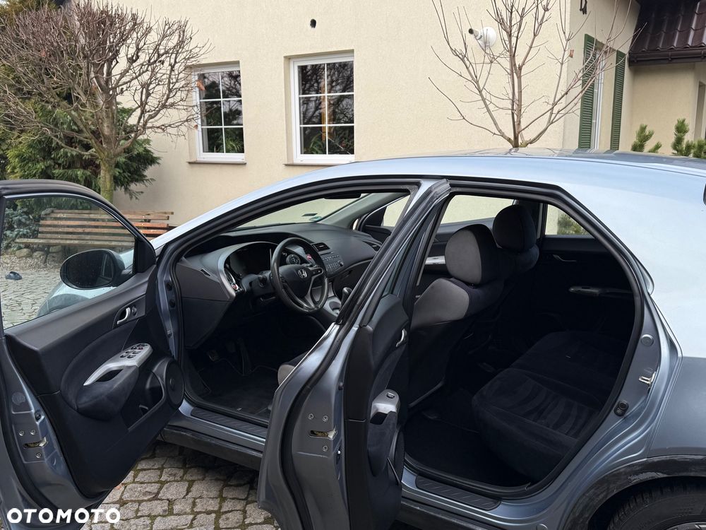 Honda Civic 1.8 Comfort - 19