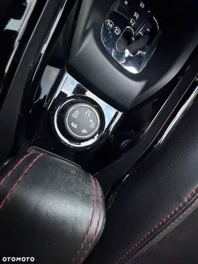 Peugeot 2008 PureTech 110 Stop&Start EAT6 GT-Line Edition - 19