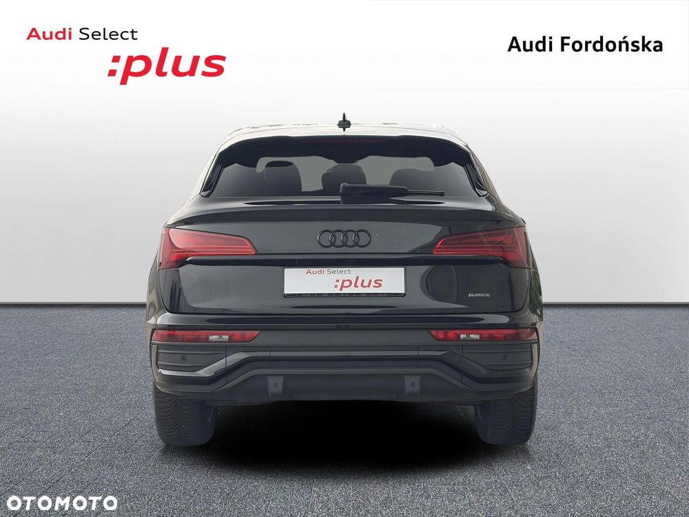 Audi Q5 Sportback - 5