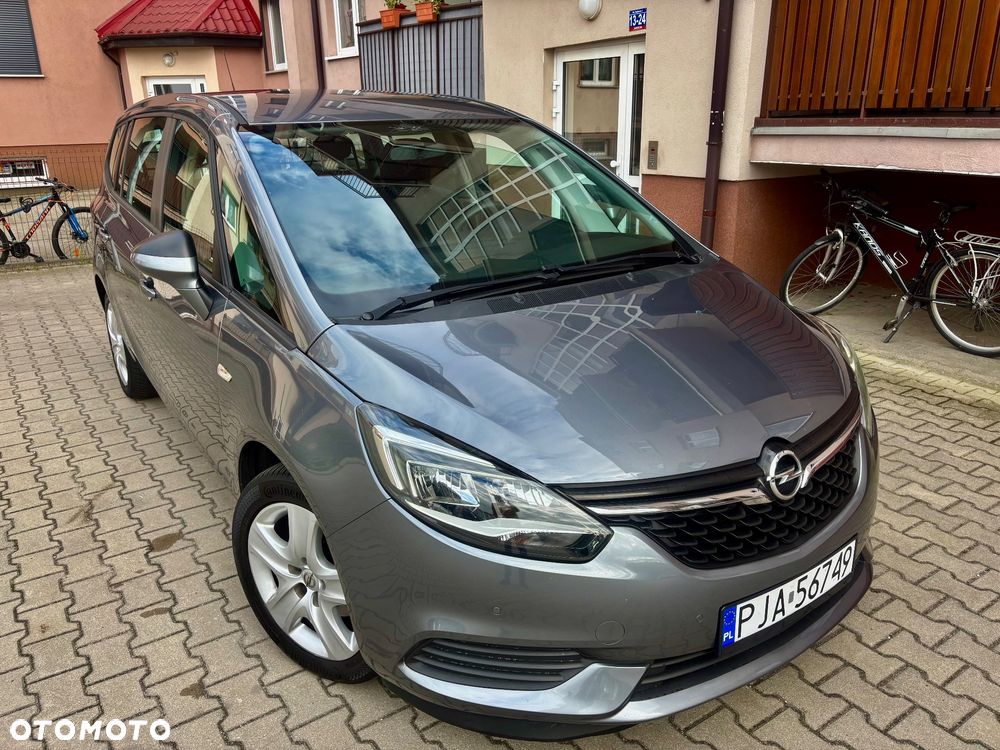 Opel Zafira - 8