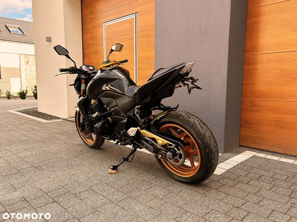 Kawasaki Z - 6