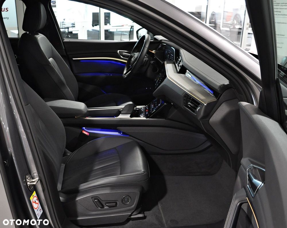 Audi e-tron 55 Quattro Advanced - 16