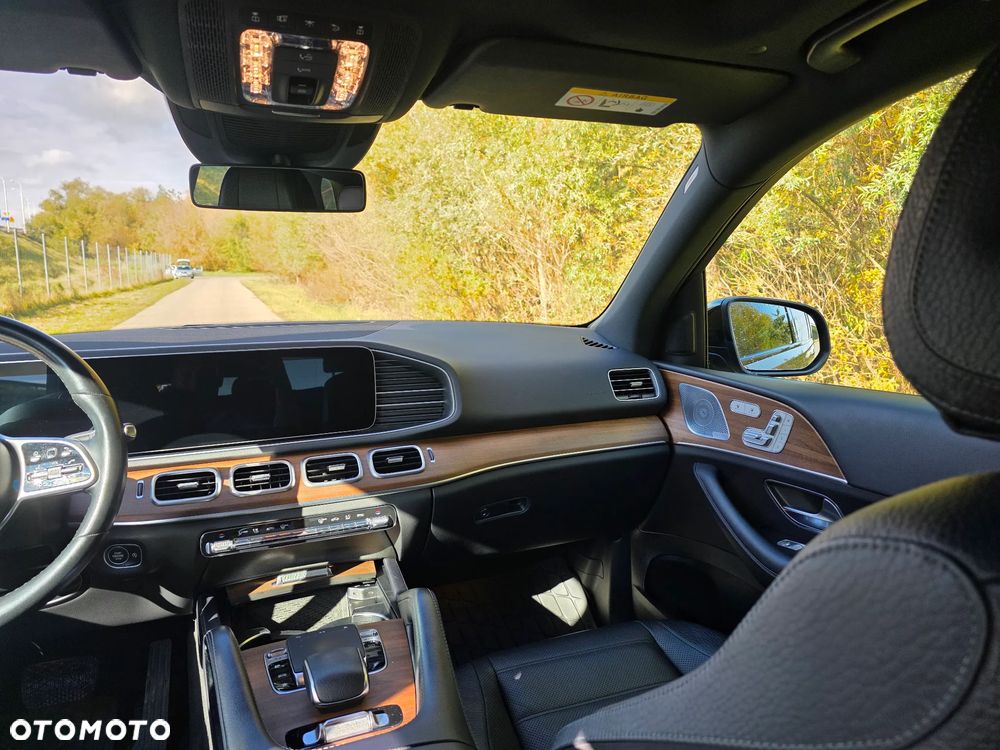 Mercedes-Benz GLE 300 d 4-Matic - 16