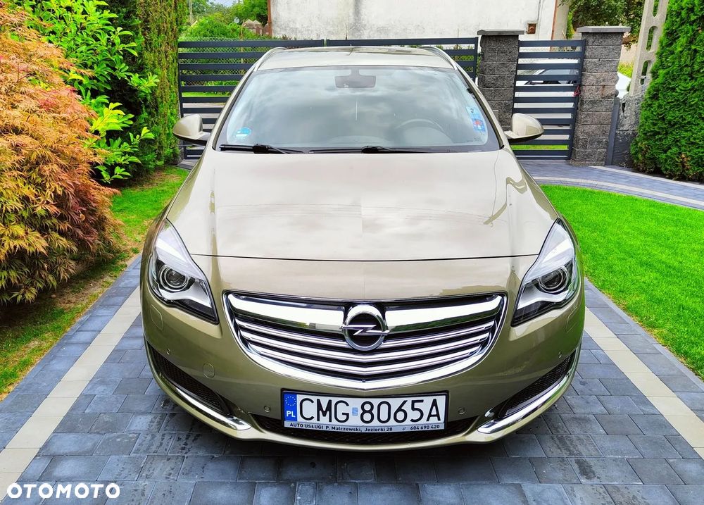 Opel Insignia - 2