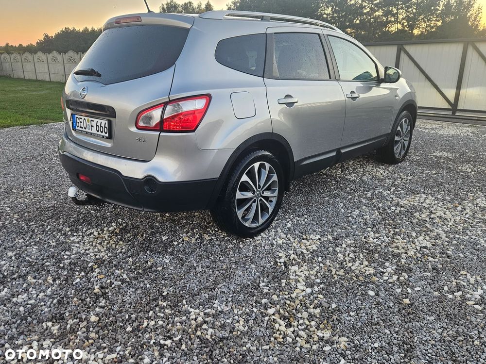 Nissan Qashqai+2 2.0 dCi 4x4 Tekna - 11