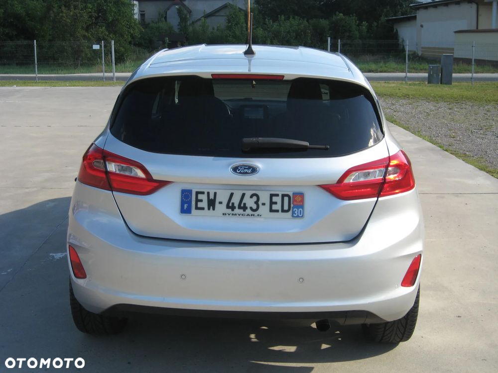 Ford Fiesta 1.0 EcoBoost S&S TREND - 6
