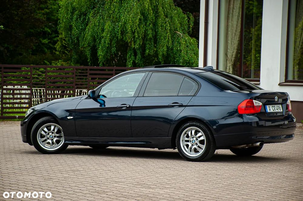 BMW Seria 3 - 18
