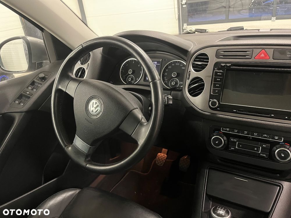 Volkswagen Tiguan 2.0 TDI DPF BlueMotion Technology Life - 17