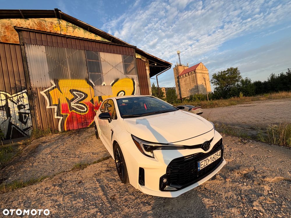 Toyota GR Corolla - 32