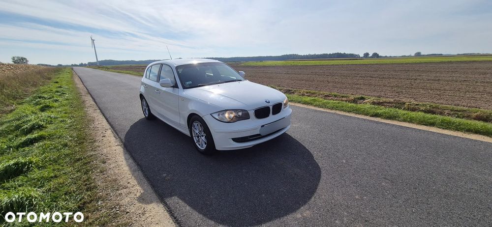 BMW Seria 1 116d - 2