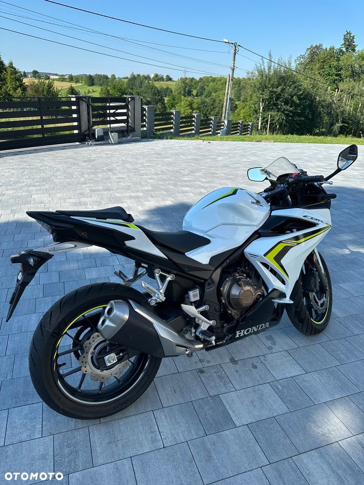 Honda CBR - 4