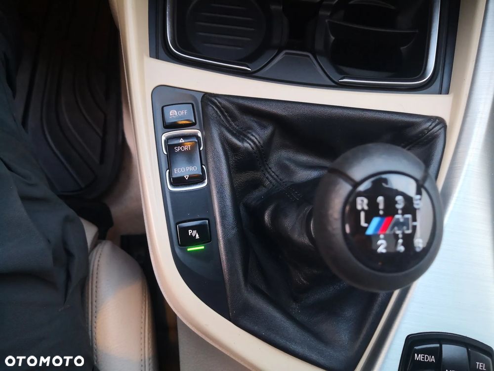 BMW Seria 1 120d BluePerformance - 17