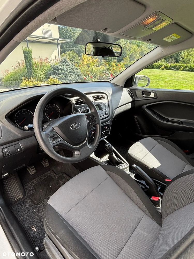 Hyundai i20 1.2 Fresh - 9