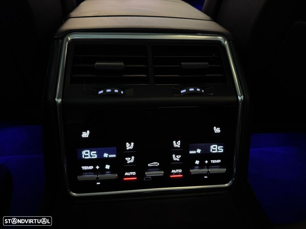 Porsche Panamera Sport Turismo Turbo S E-Hybrid - 30