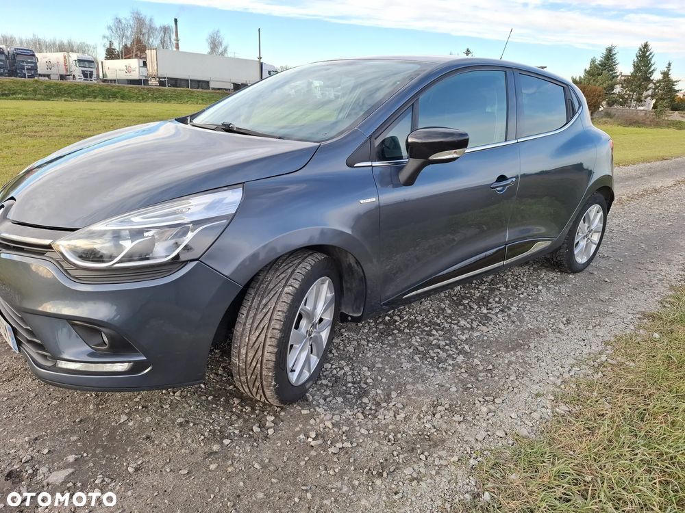 Renault Clio 1.2 16V 75 Limited - 2