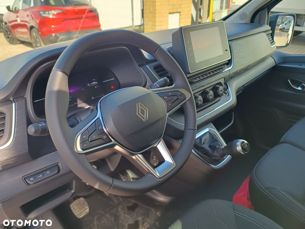 Renault TRAFIC - 9