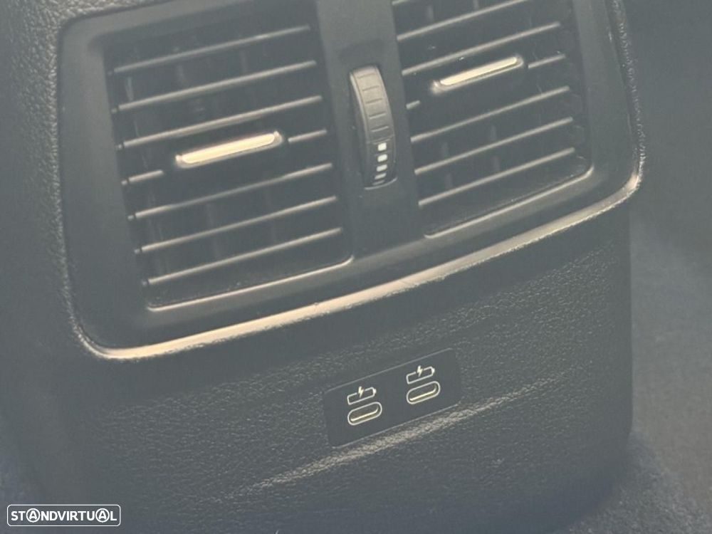 BMW 216 Gran Tourer d 7L Line Sport Auto - 31