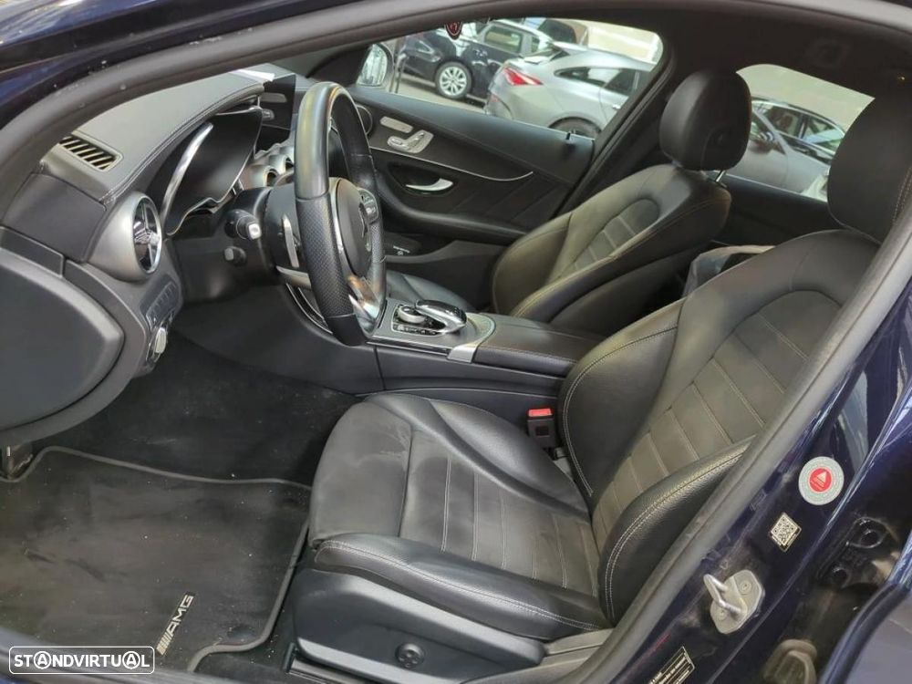 Mercedes-Benz C 300 de AMG Line - 3
