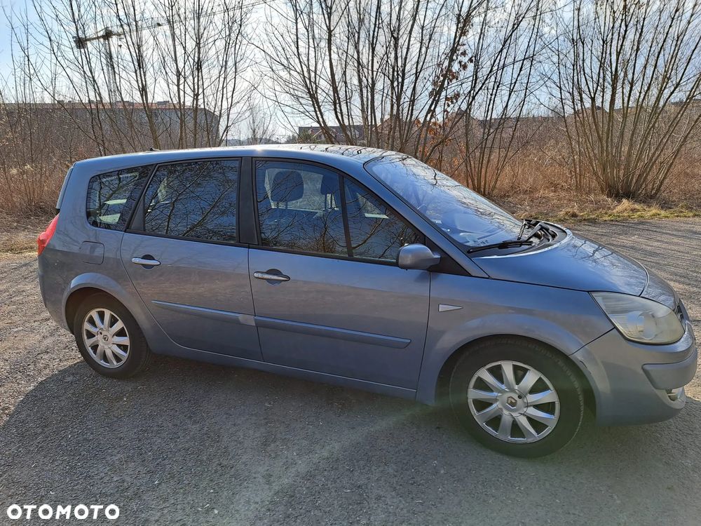 Renault Scenic - 15